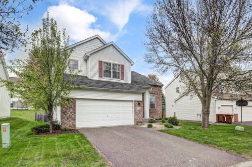 1727 Fair Oaks Dr, Saint Paul, MN 55110-4581