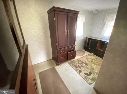 825 Elizabeth Dr, Molino PA  17961-1503 exterior