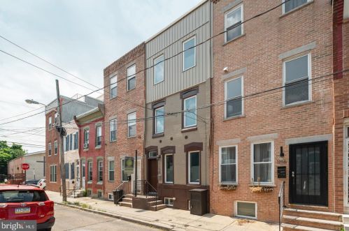 1158 Dorrance St, Philadelphia, PA 19146-2912