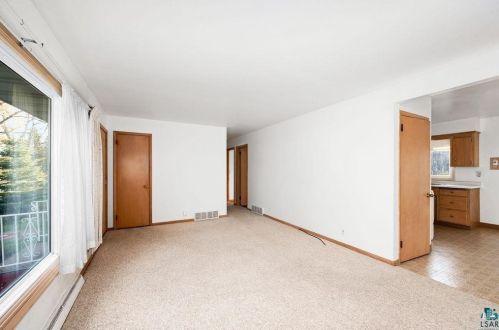 719 Ebony Ave, Duluth MN  55811-5043 exterior