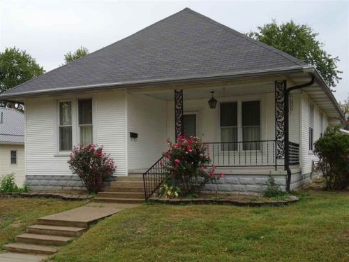 604 5th St, Jonestown, IN 47512-1612