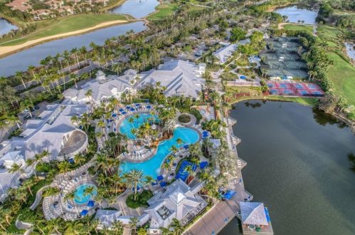 9234 Tesoro Ln, Naples FL  34114-9538 exterior