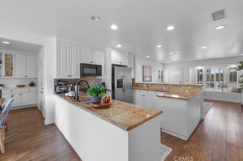 1908 Jaybrook Dr, Rancho Palos Verdes CA  90275-2042 exterior