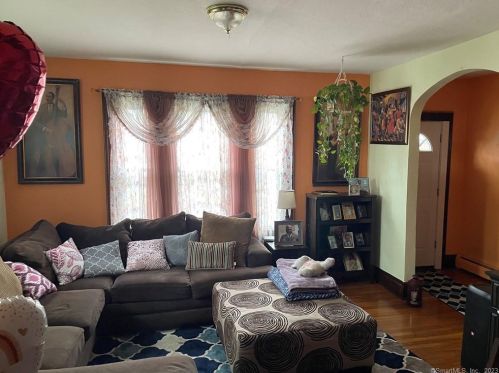 116 Austin St, New Britain, CT 06051-2818