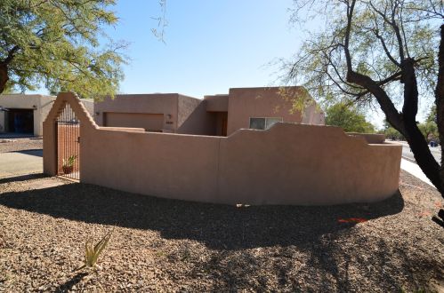 4400 Bermuda St, Tucson AZ  85712-1901 exterior