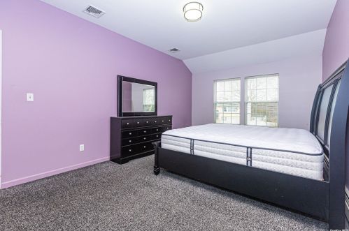 340 45th St, Copiague NY  11726-1017 exterior