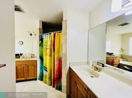 17474 10th St, Hollywood FL  33029-3116 exterior