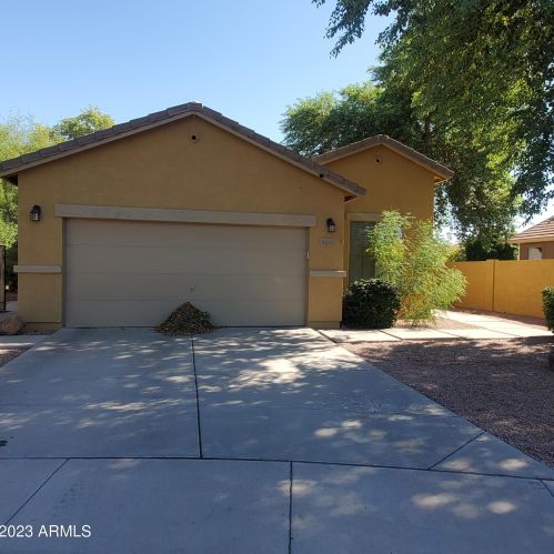 4229 Crest Ct, Gilbert, AZ 85298-4046