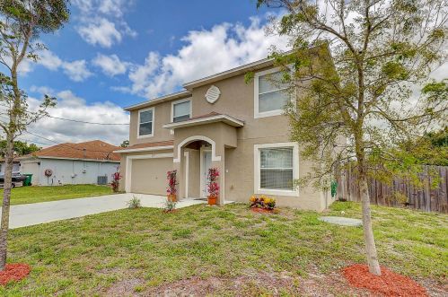 2117 Alloway Ave, Fort Pierce, FL 34953-2738