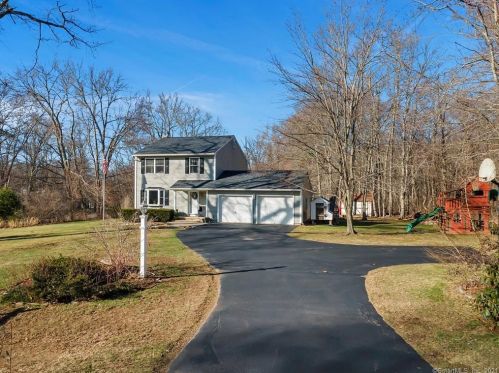 40 Carli Blvd, Colchester CT  06415-1867 exterior