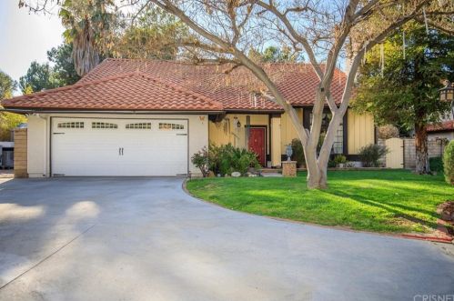 28033 Bena Ct, Santa Clarita, CA 91350-1987