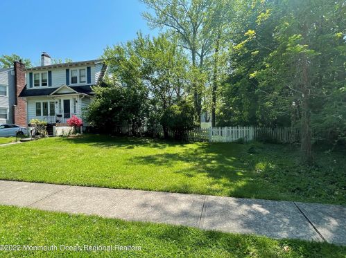 728 Bendermere Ave, Tinton Falls, NJ 07712-4339