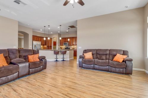 5643 Arnerich Ct, Riverbank CA  95367-9541 exterior