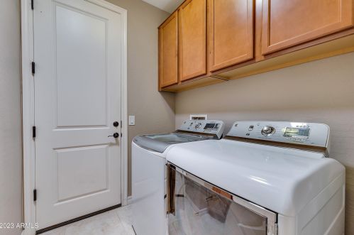 4310 Jasmine Dr, Chandler AZ 85249-5153 exterior