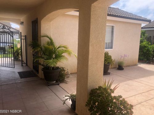 2423 Schuman Pl, Santa Maria, CA 93458-1431