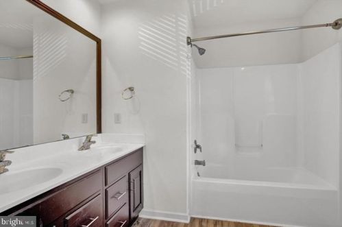 5105 Mendenhall Dr, Navy Sup Dpt PA  17050-8356 exterior