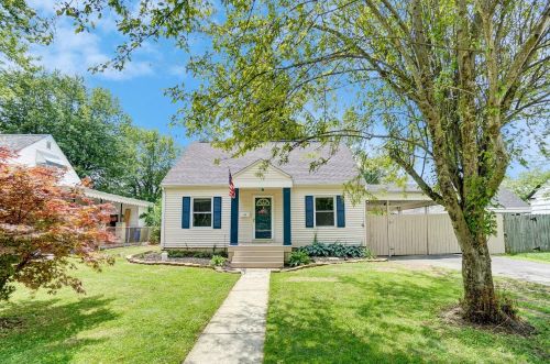 30 Fairland Ave, Wilmington, OH 45177-1417