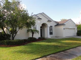 212 Roscommon Ct, Orlando, FL 32828-8203