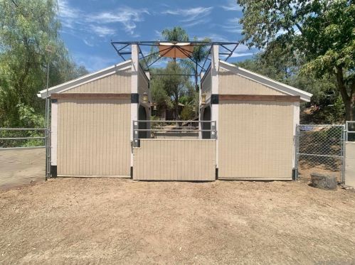 2435 Deland Dr, Alpine CA  91901-3192 exterior