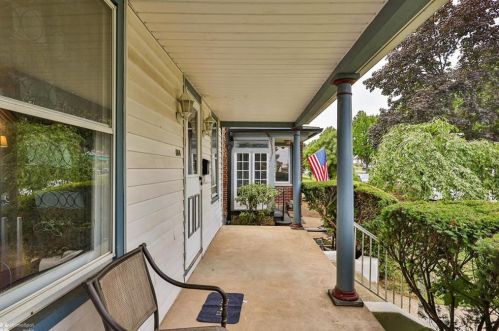 1814 Washington Blvd, Easton PA  18042-4633 exterior