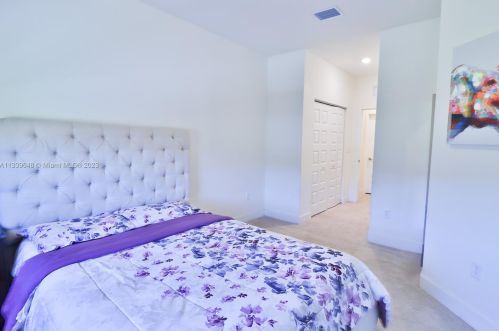 15832 91st Ct, Hialeah FL  33018-1951 exterior