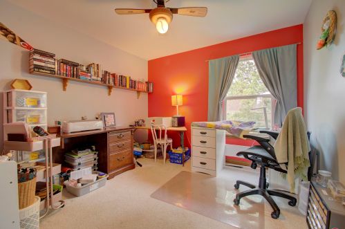 3916 Buckhill Dr, Covington KY  41018-2964 exterior