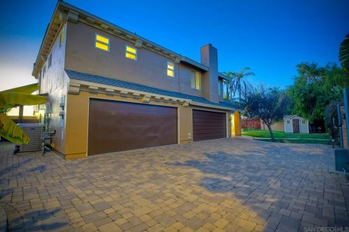 1120 Sidonia St, Encinitas, CA 92024-2228