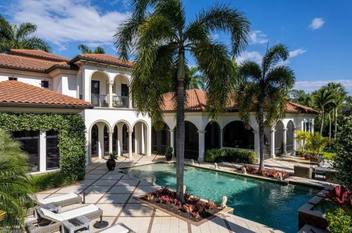 15303 Corsini Ln, Naples, FL 34110-2707
