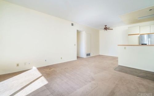 27642 Susan Beth Way, Santa Clarita, CA 91350-1796