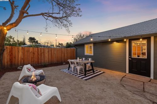 3015 Dakota St, Oakland CA 94602-3801 exterior