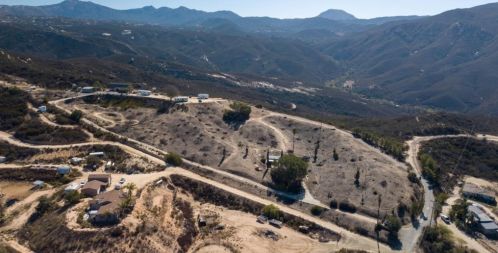 15863 Sequan Truck Trl, Alpine CA  91901-3501 exterior