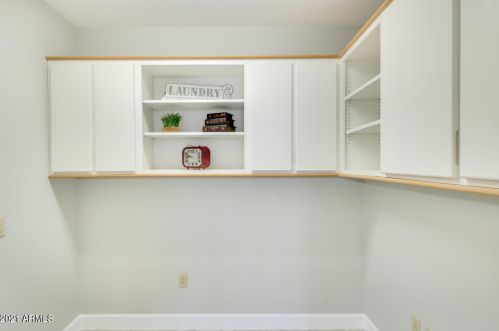 22606 Las Brizas Ln, Sun City AZ 85375-2828 exterior