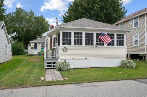 11 Swan Ave, Lyme, CT 06371-2256