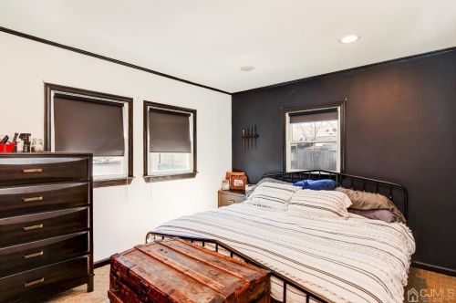 47 Charles Ter, Piscataway NJ  08854-5338 exterior