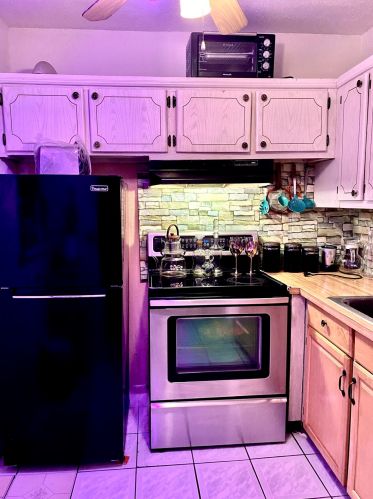 165 Camden G, West Palm Beach FL  33417-2023 exterior