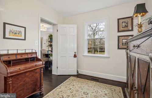 220 29th St, Purcellville VA  20132-3263 exterior