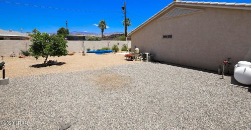 1835 Emerald Dr, Lake Havasu City AZ  86403-5611 exterior
