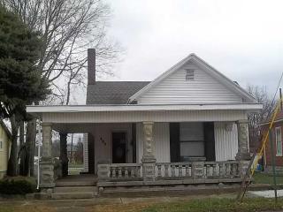 213 Wayne St, Piqua, OH 45356-2227