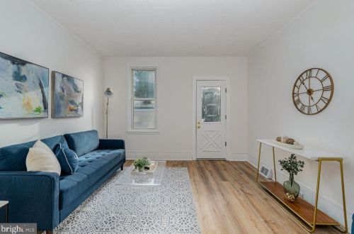 418 East St, Carlisle, PA 17013-2009