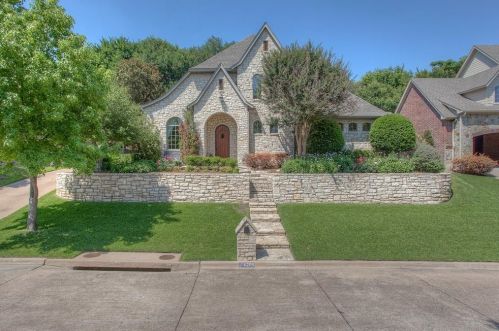 4209 Shadow Dr, Fort Worth, TX 76116-8168