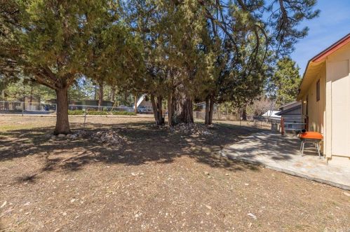1526 Malabar Way, Big Bear City, CA 92314-9214