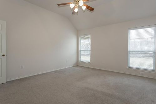 5424 Shasta Ridge Ct, Fort Worth TX  76123-2827 exterior