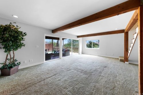 2114 Caddington Dr, Palos Verdes Estates CA  90275-2015 exterior