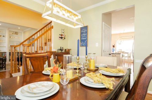 179 Colonial Dr, Charles Town WV  25414-4498 exterior