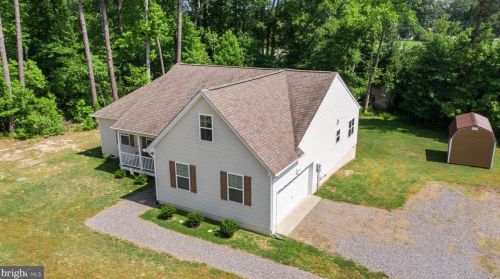 84 Cove Ln, Montross VA  22520-4026 exterior