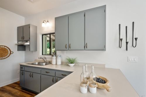 12675 Fiori Ln, Sebastopol CA  95472-9571 exterior