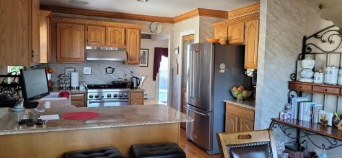 39 Larkin Ln, Garnerville NY  10923-1536 exterior