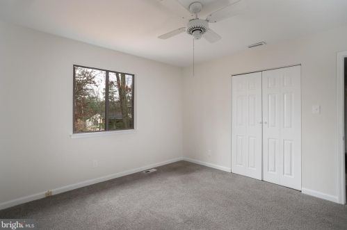 5 Hoot Owl Dr, Erial NJ  08081-9325 exterior