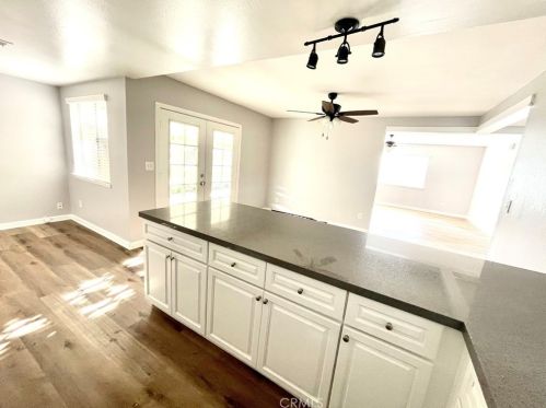 4396 Drexel Ave, Riverside CA  92505-2932 exterior