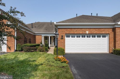 5420 Trevino Dr, Haymarket, VA 20169-6154